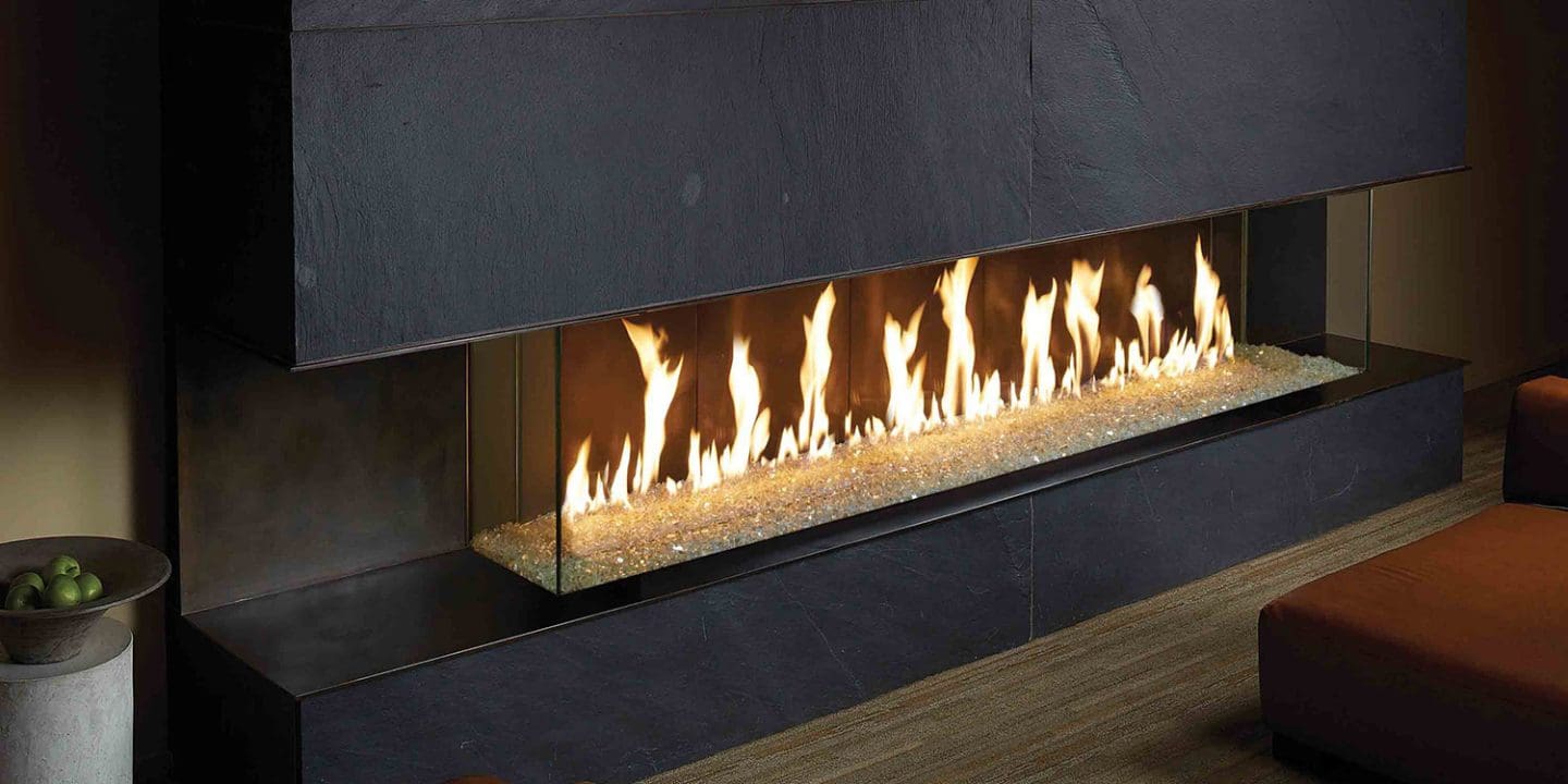 Stock Image - DaVinci Custom Fireplaces - DaVinci Collection - Bay Linear Gas Fireplace DaVinci Gas Linear Fireplace & Outdoor Fire - Stove Depot and Chimney Works