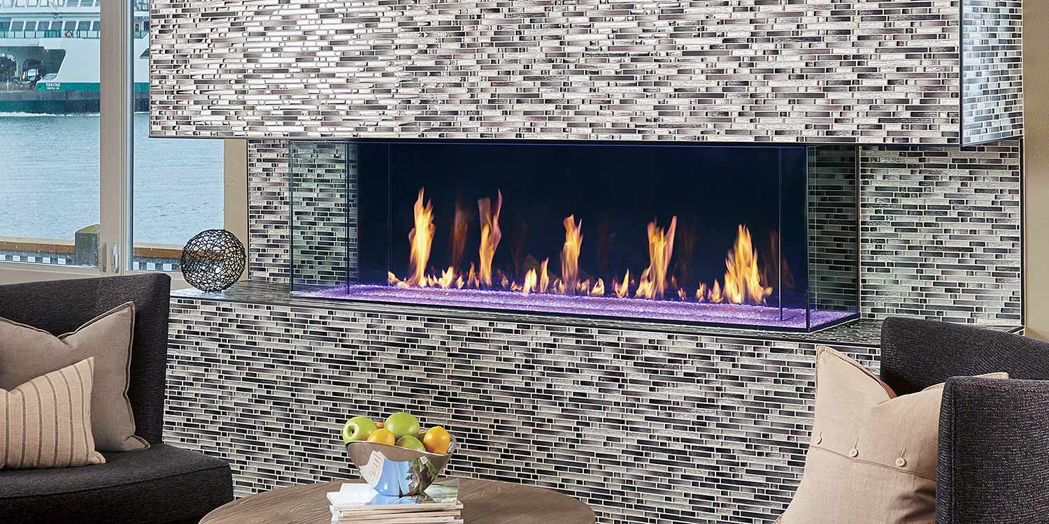 Stock Image - DaVinci Custom Fireplaces - DaVinci Collection - Bay Linear Gas Fireplace DaVinci Gas Linear Fireplace & Outdoor Fire - Stove Depot and Chimney Works
