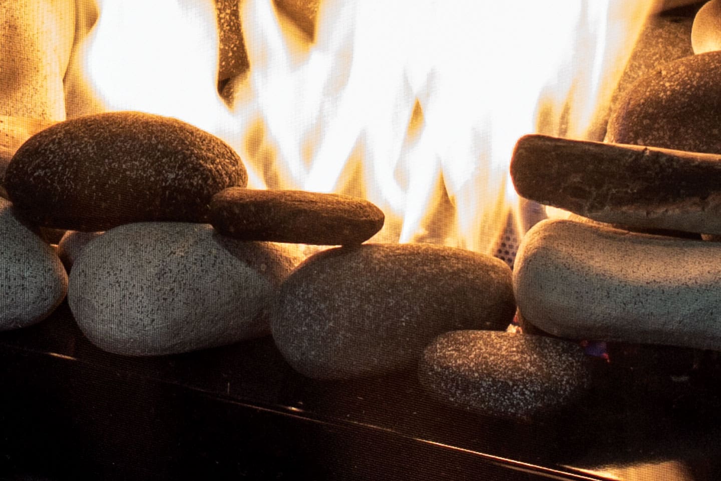 Stock Image - Urbana - U44 Fireplace Urbana Gas Traditional Fireplace - Stove Depot and Chimney Works